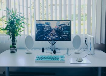 What Does Computer Technology Do